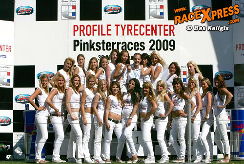 De lekkerste gridgirls van de Pinksterraces
